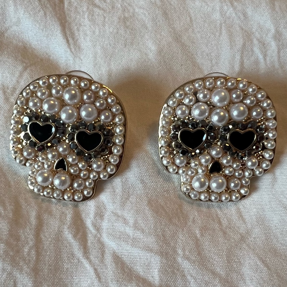 Betsey Johnson Pearl and Black Skull Earrings